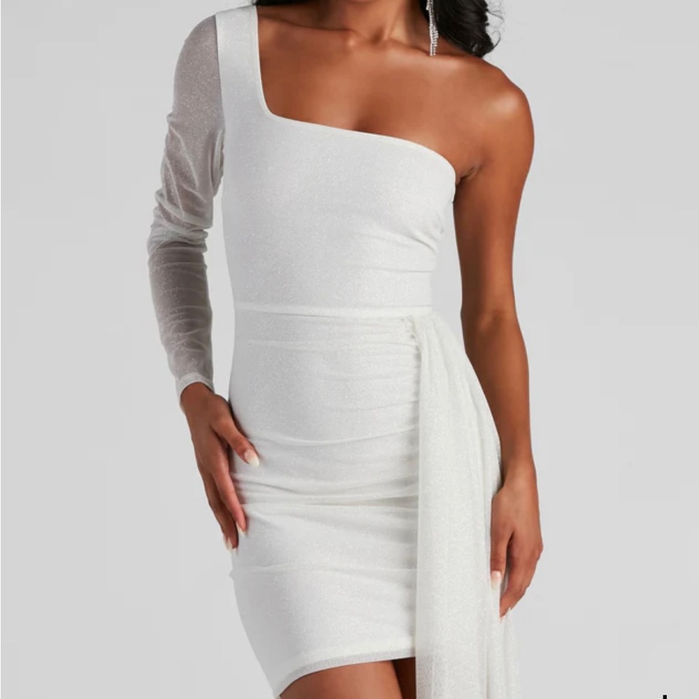 Windsor Scarlet Shimmer one shoulder dress with side sash